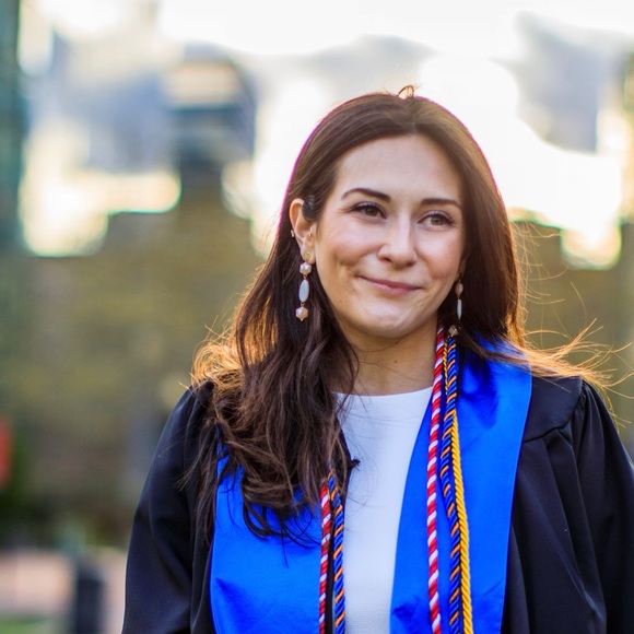 Meet your Posher, Erika - Picture 1 of 1